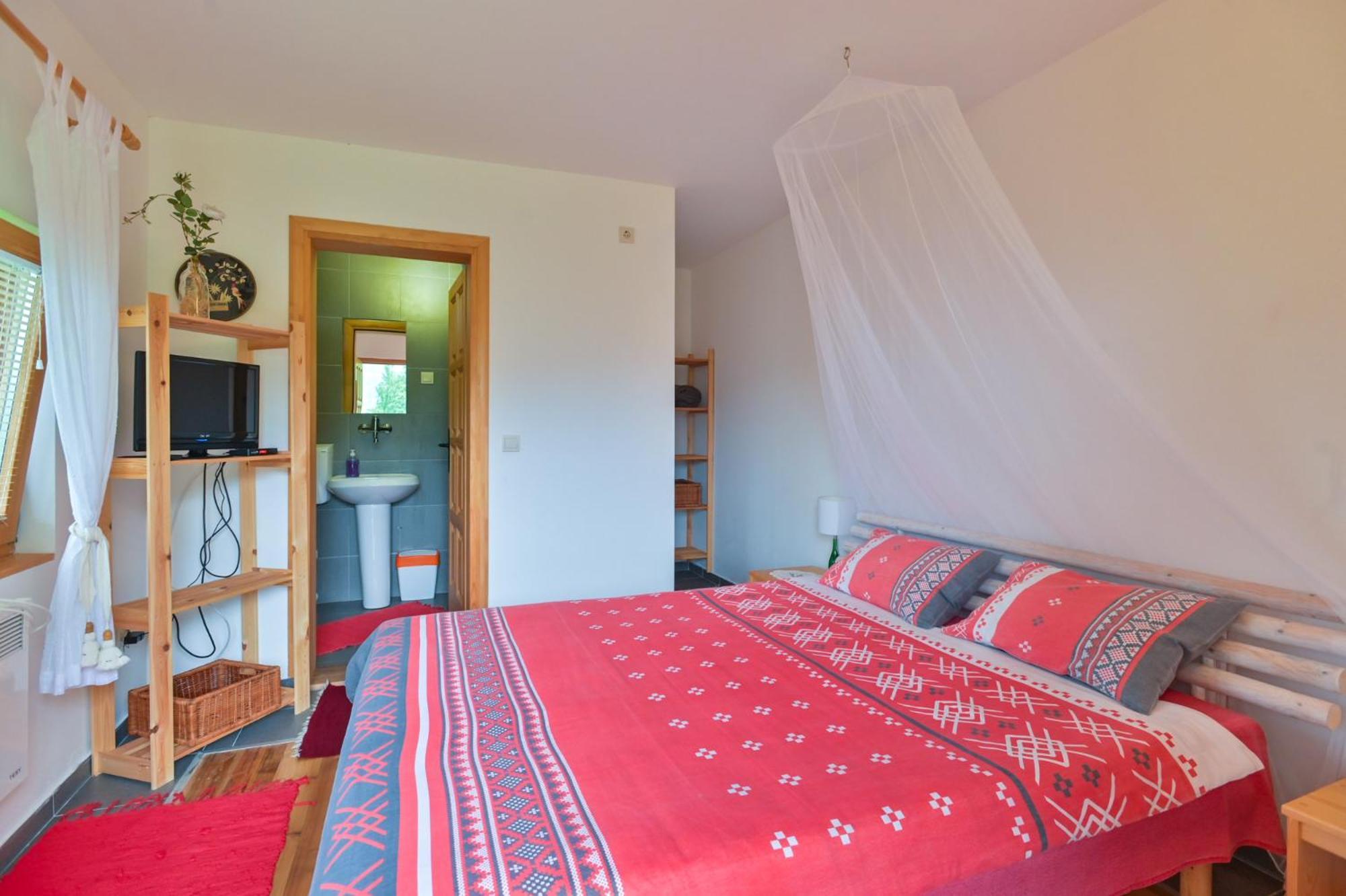Neva Apartments Mokra Gora Phòng bức ảnh